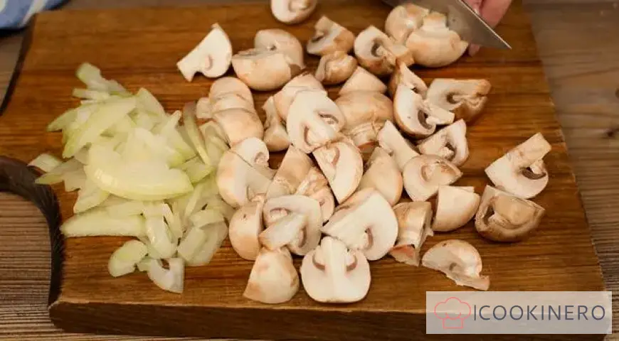 Julienne with sour cream