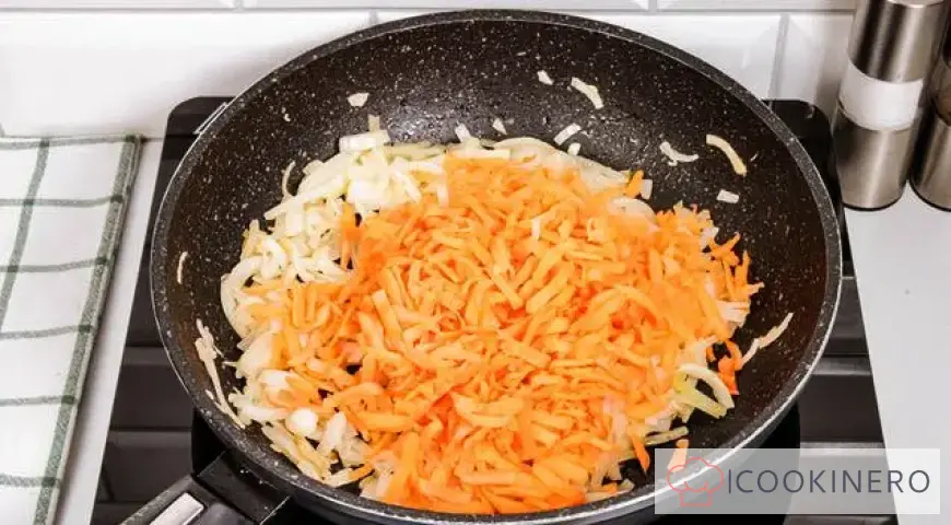 Borscht with cabbage