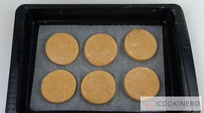 Gingerbread with sugar