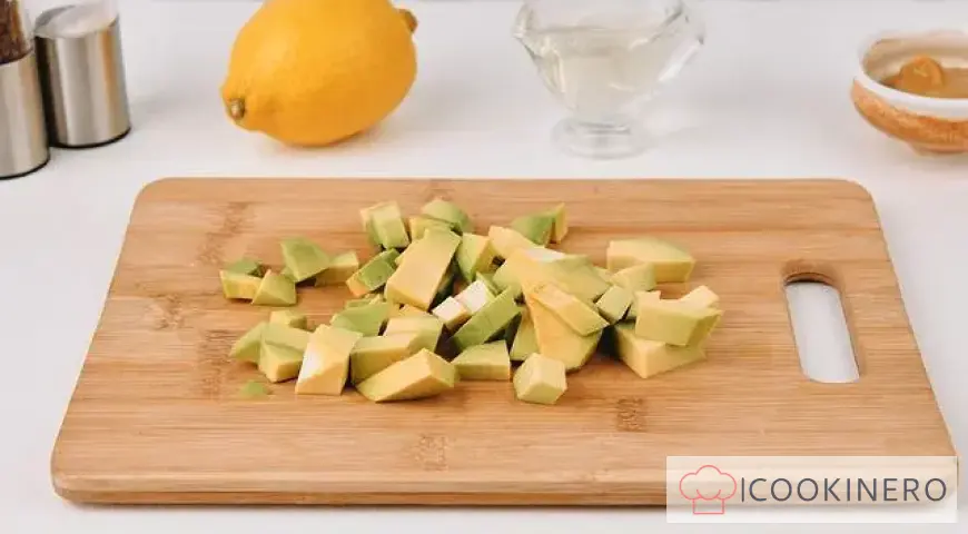 Garlic Lemon Avocado Sauce