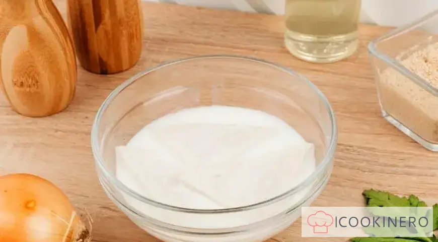 Omelette with fish balls