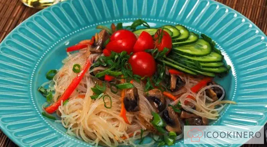 Funchoza with mushrooms