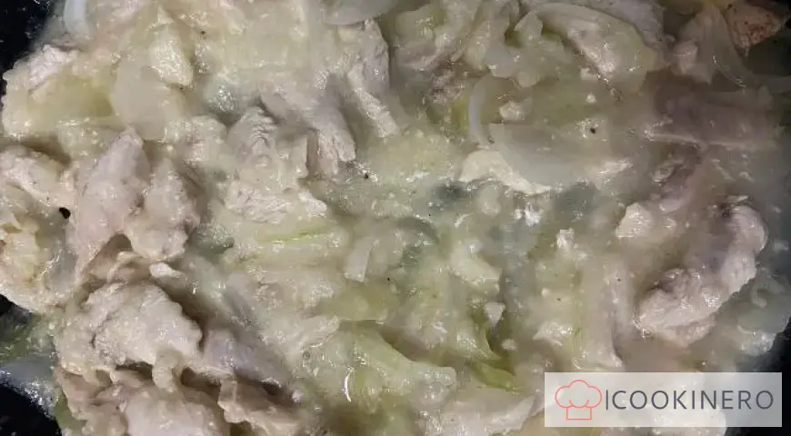 Stroganoff di manzo succoso e tenero con filetto di pollo