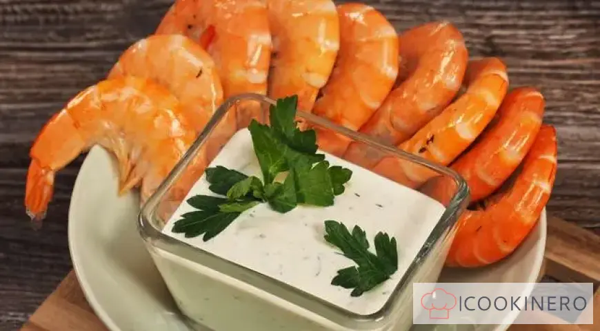 Shrimp sauce with sour cream, mayonnaise and garlic