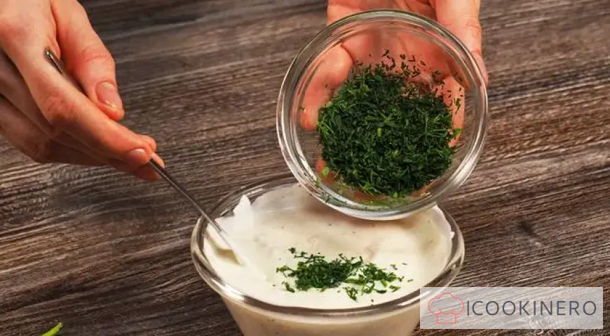 Shrimp sauce with sour cream, mayonnaise and garlic