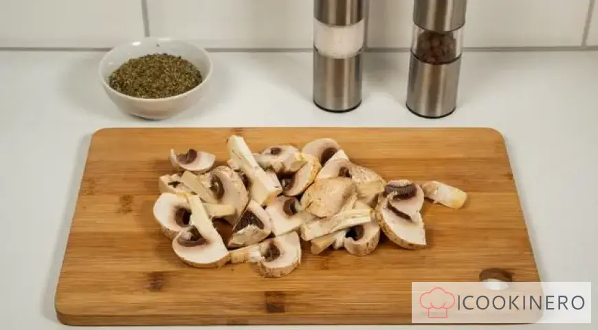 Bulgur with mushrooms
