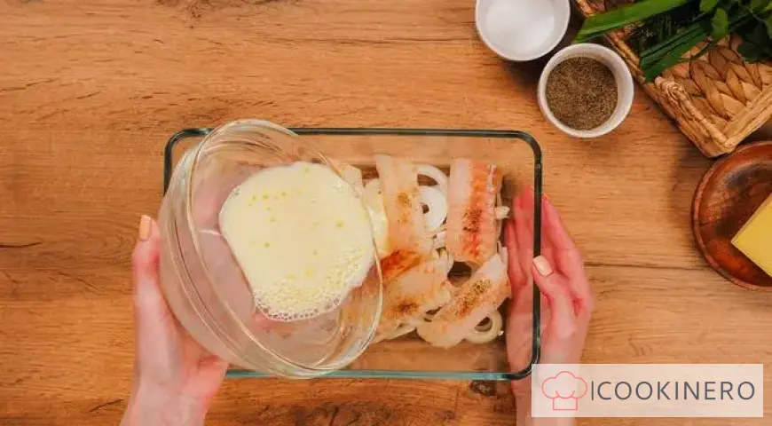 Pollock with tomatoes in the oven