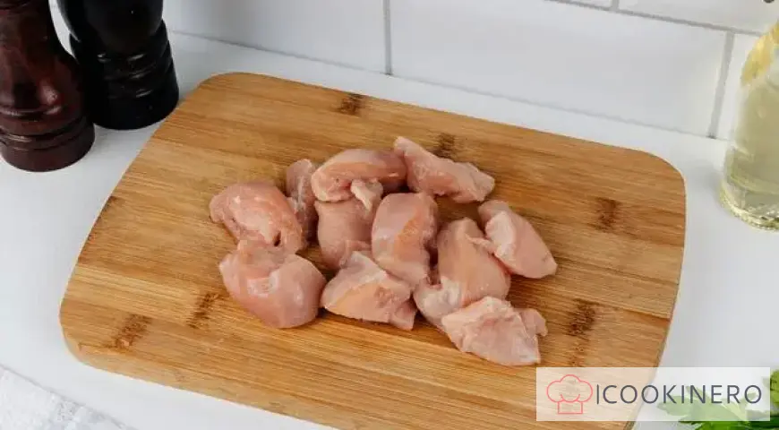 Bulgur con pollo in pentola a cottura lenta