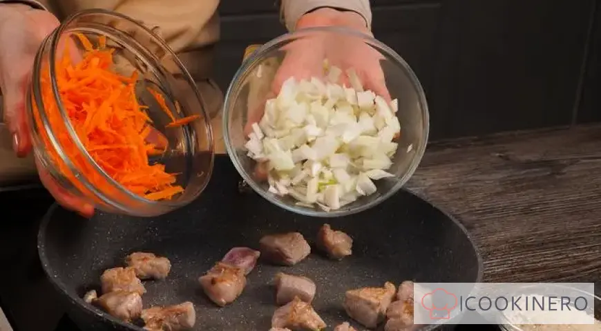 Bigos from sauerkraut with rice