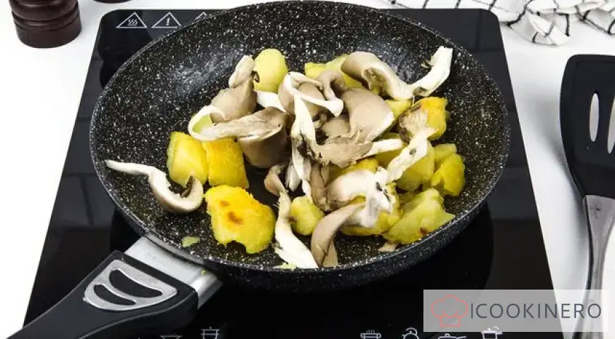 Patate al forno con funghi ostrica