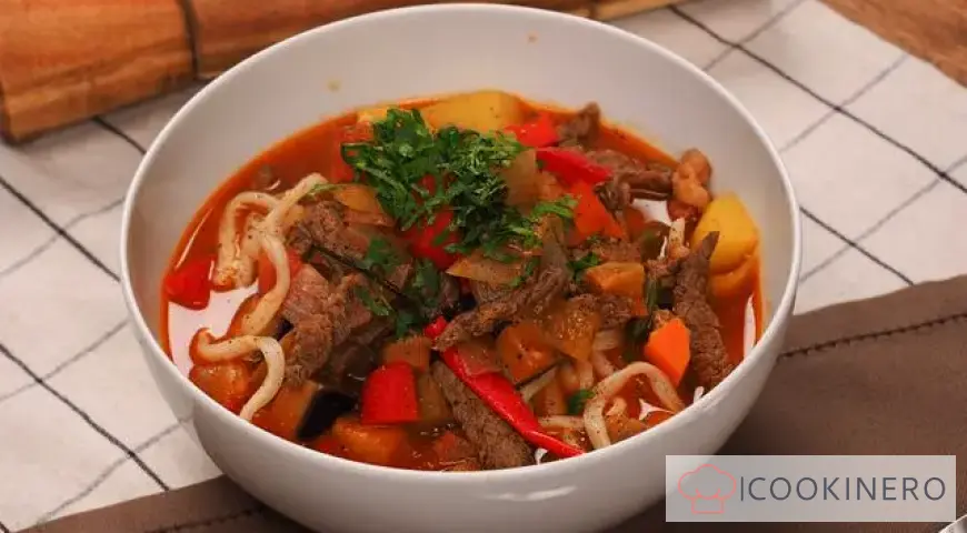 Lagman in einem Kasan