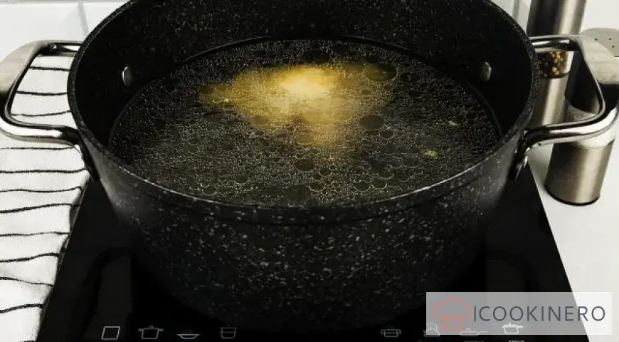 Borscht with chicken