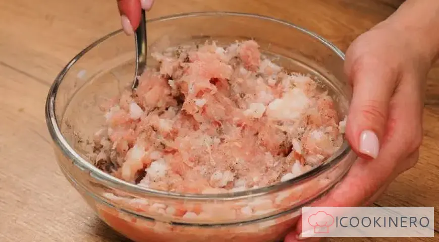 Cabbage rolls in a saucepan