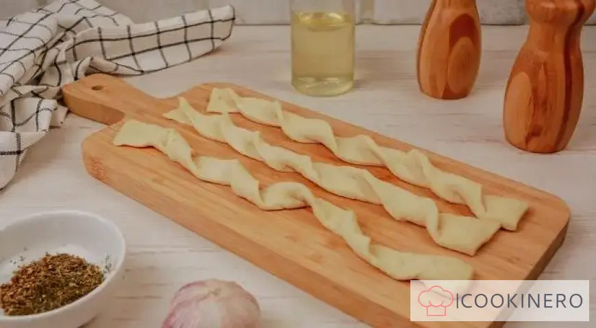 Grissini with garlic butter