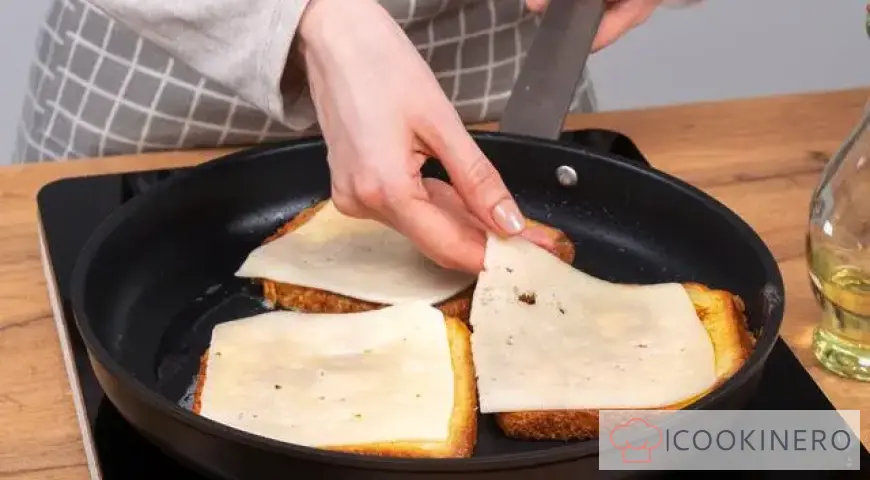 Cheese and dill sandwich