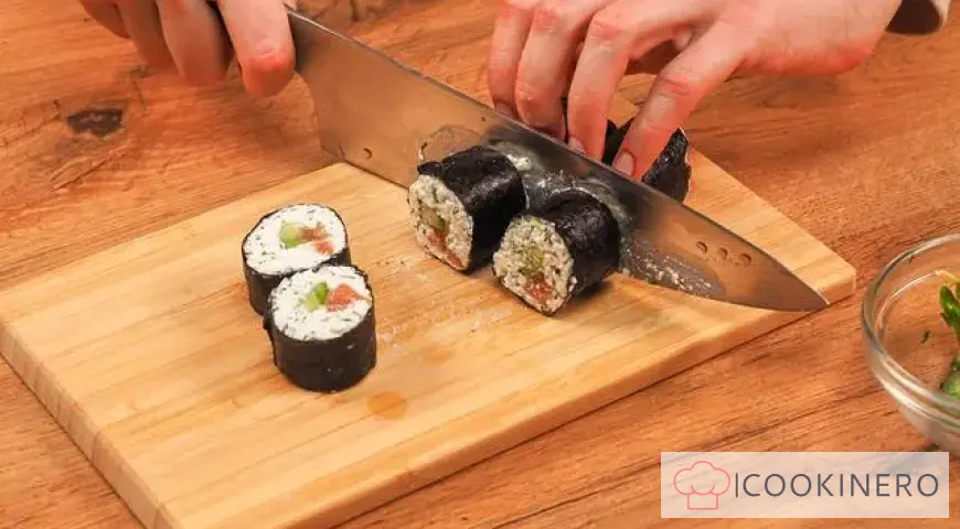 Diätbrötchen mit Lachs und Gurke