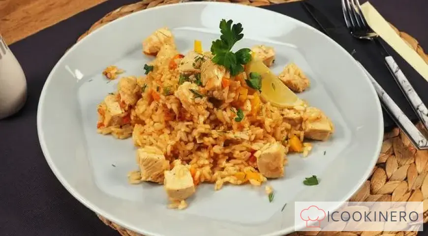Paella with chicken