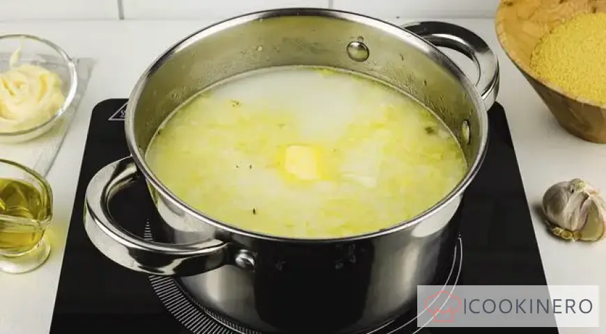 Creamy Soup with Couscous and Broccoli