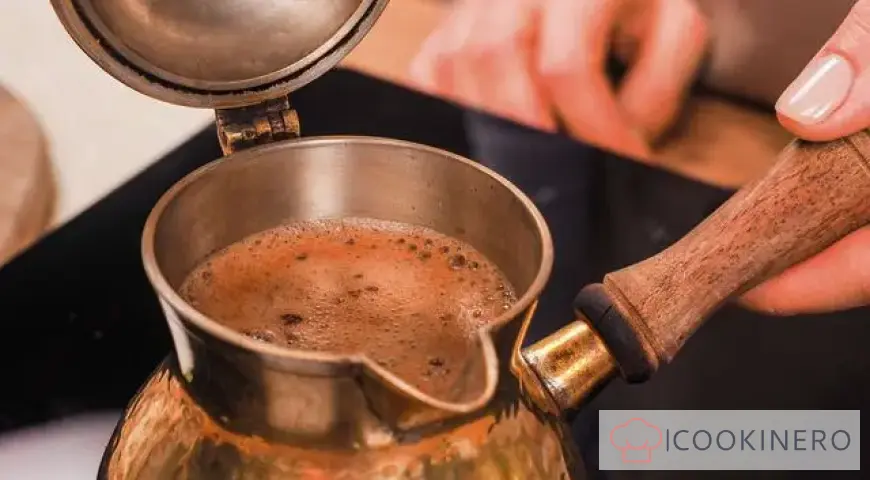 Caffè con panna montata