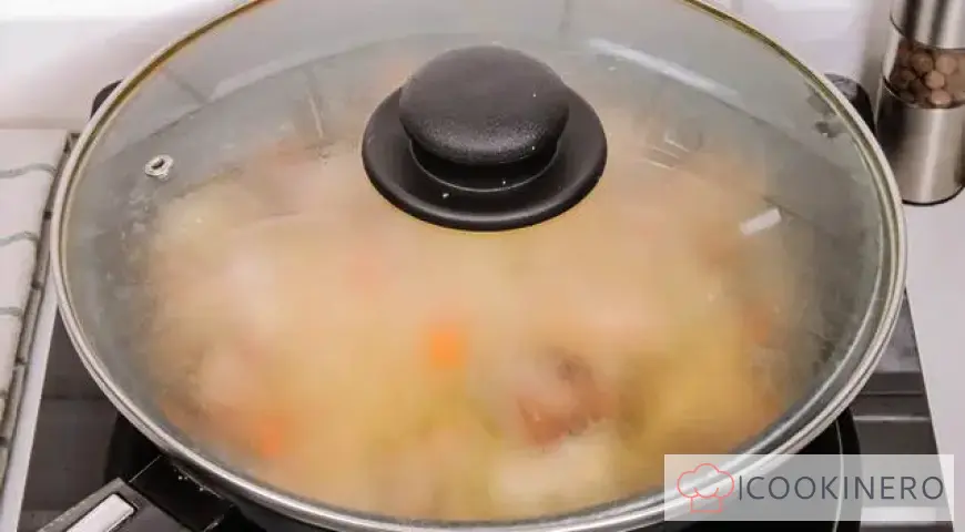 Pearl barley with meat