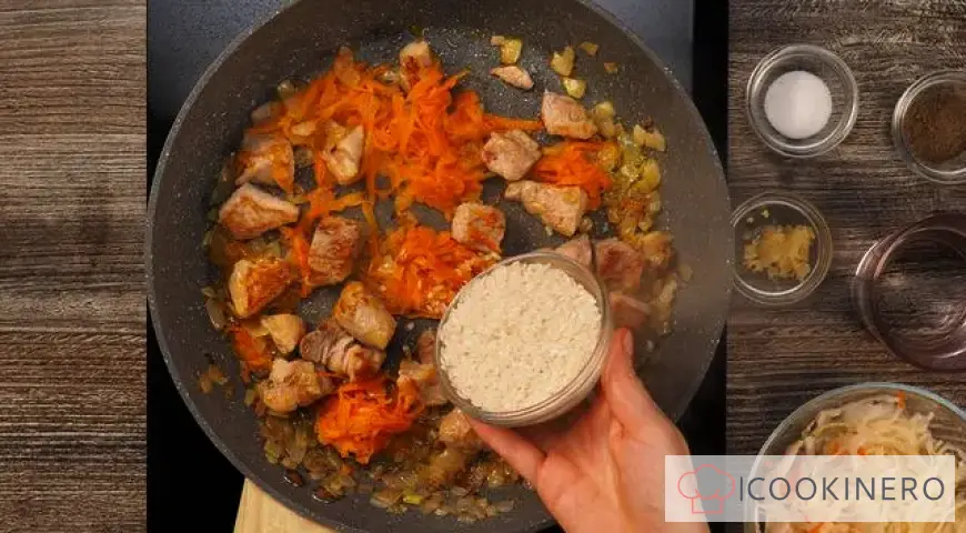 Bigos from sauerkraut with rice