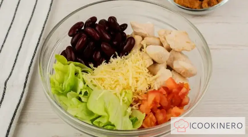 Salad with chicken breast