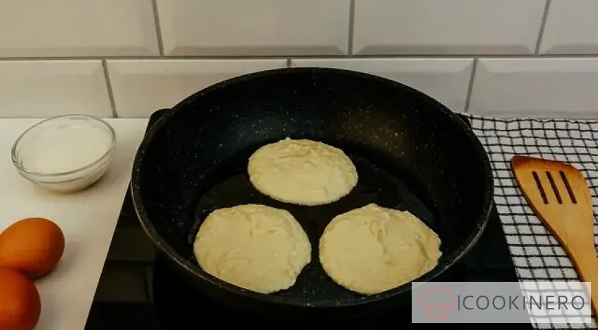 Pancakes with cottage cheese