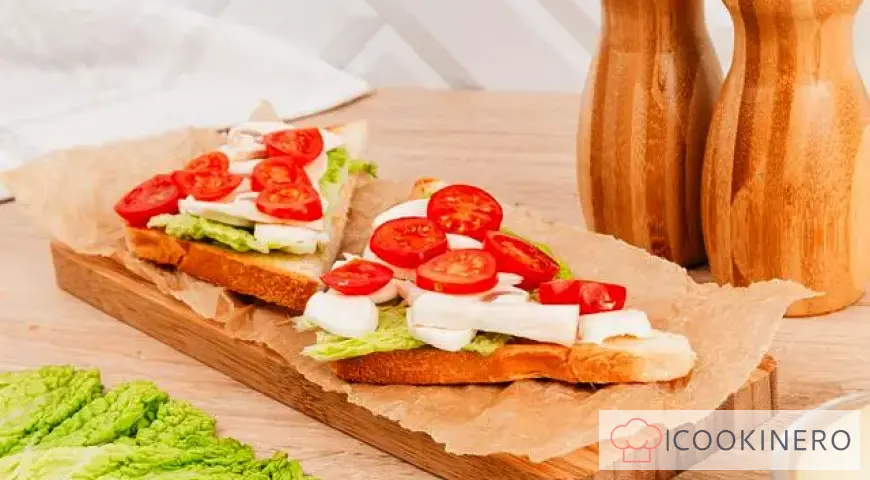 Sandwichs aux champignons frais