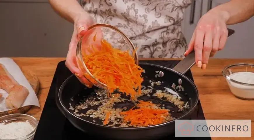 Pollock fillet in sour cream