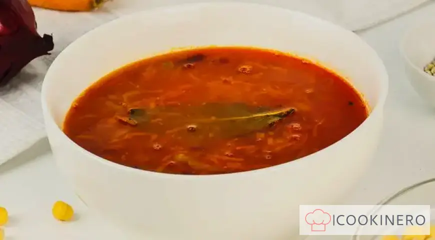 Vegetarian rassolnik with chickpeas