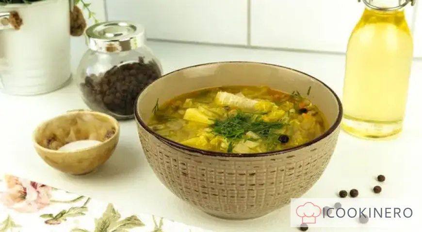 Chinesische Kohlsuppe