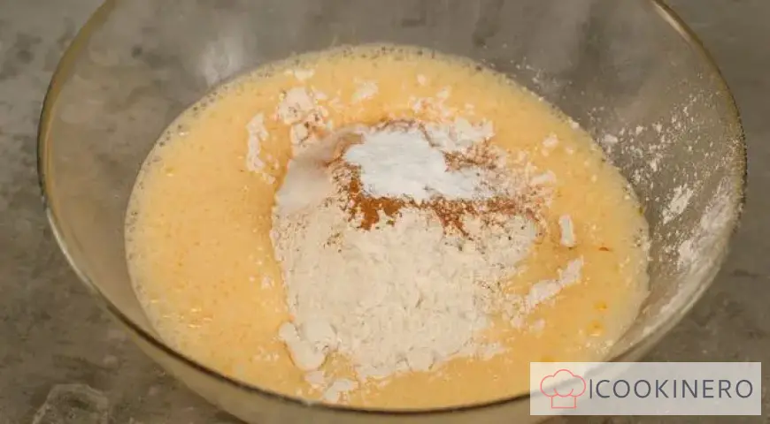 Torta di mele e cannella