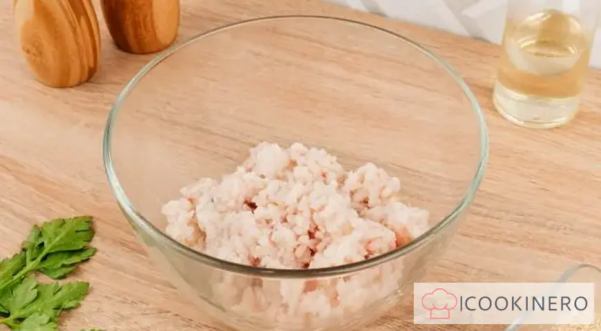 Omelette with fish balls