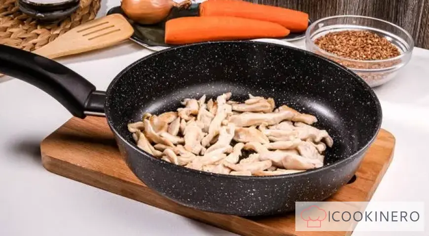 Merchant-style buckwheat with chicken fillet