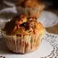 Merienda muffins de centeno con tocino y cebolla roja