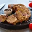 Schweinefleisch im Ofen gebacken