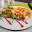 Pollo con funghi marinati