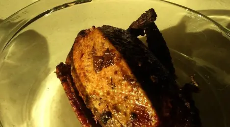 Wildente mit Äpfeln im Ofen gebacken