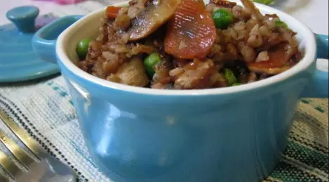 Buckwheat with vegetables and mushrooms