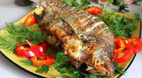 Bream stuffed with couscous