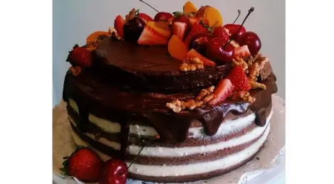 Cake "Fruit Avalanche"