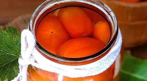 Eingelegte Tomaten (nach Omas Rezept)