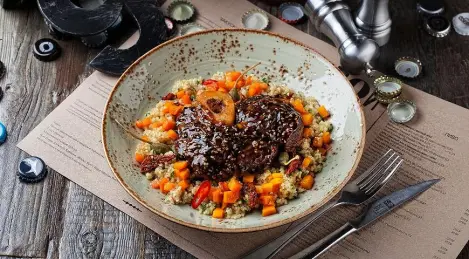 Ossobuco with bulgur and pumpkin