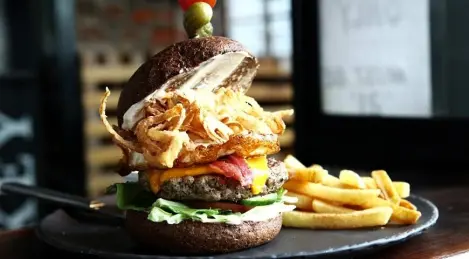 Hamburguesa con cerdo