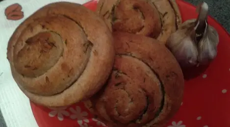 Brioches à l'ail au cumin