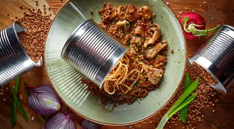 Buckwheat porridge with oyster mushrooms and porcini mushrooms