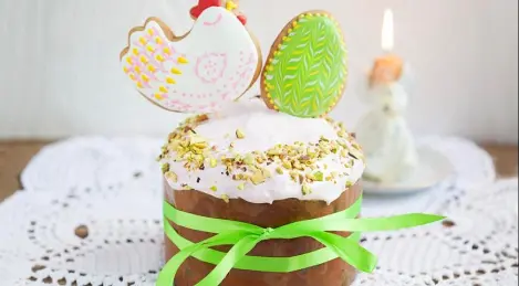 Easter cake with whipped egg whites and dried fruits soaked in rum