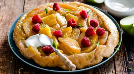 Blätterteigkuchen mit Äpfeln