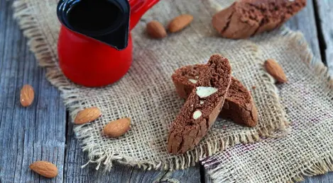 Chocolate biscotti with almonds