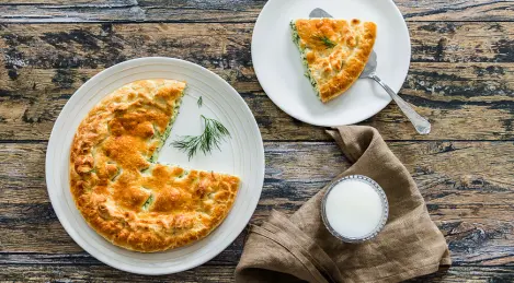 Pie with cheese and dill